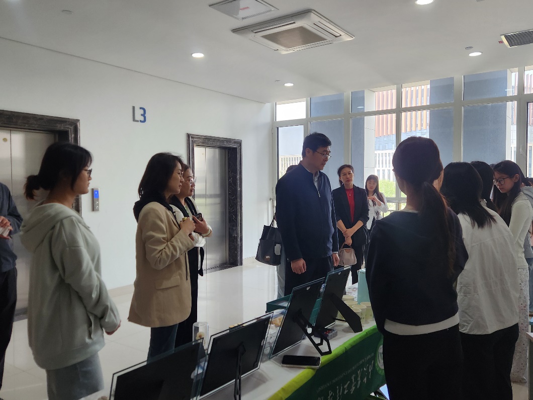 王勇校长到农业科技学院调研学科建设工作